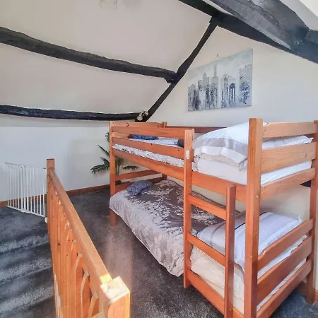 Hotell The Gallery 4*